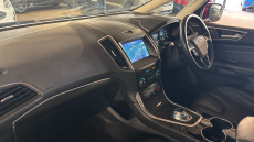 Ford S-MAX 2.5 FHEV 190 Titanium 5dr CVT Hybrid Estate